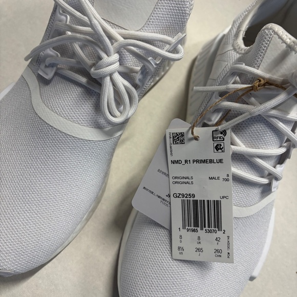 Men’s adidas NMD R1 Primeblue Shoes - Picture 5 of 5